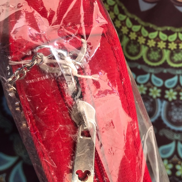 Harveys Disney Snow White Evil Queen Poison Apple - Picture 6 of 8